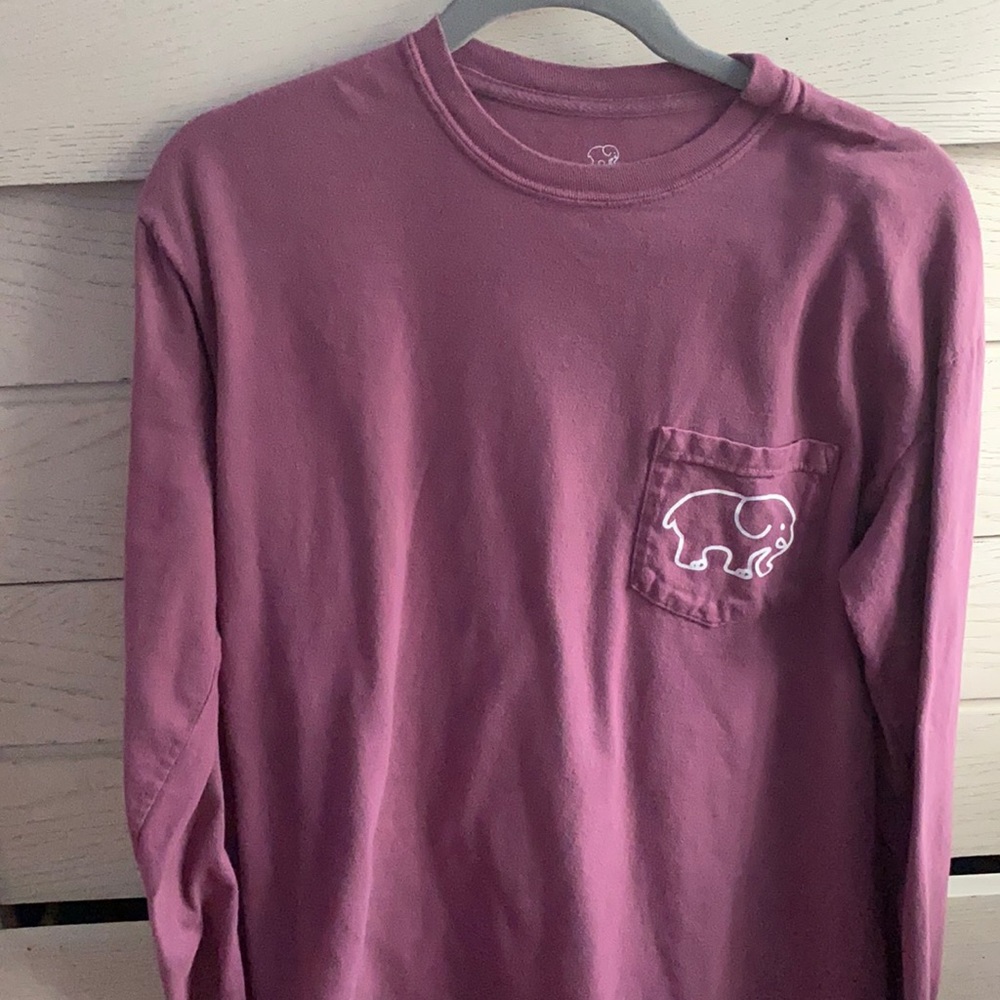 Long sleeve t shirt